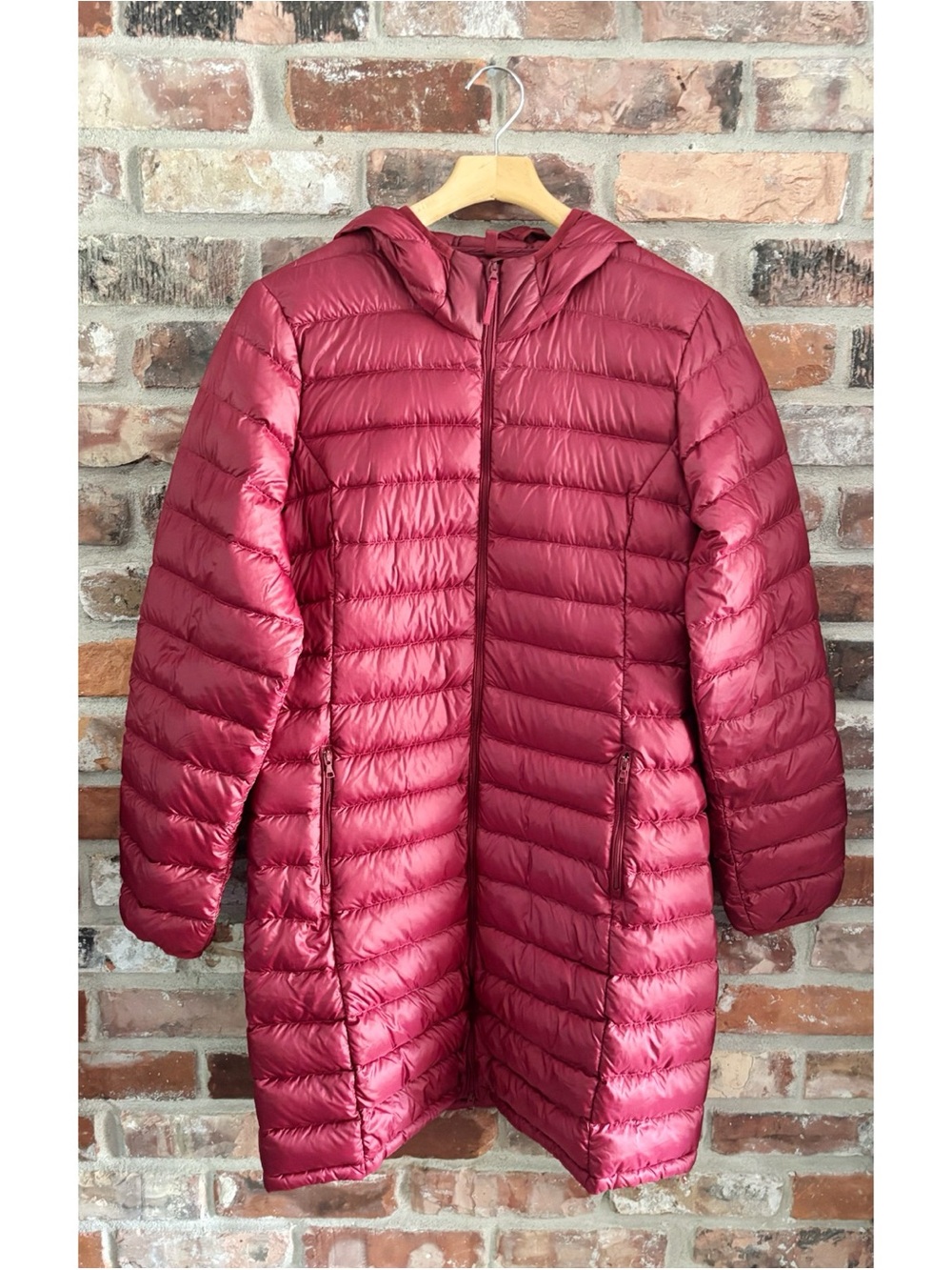 TNA Aritzia Red Botanie Packable Puffer Down Coat Jacket, L